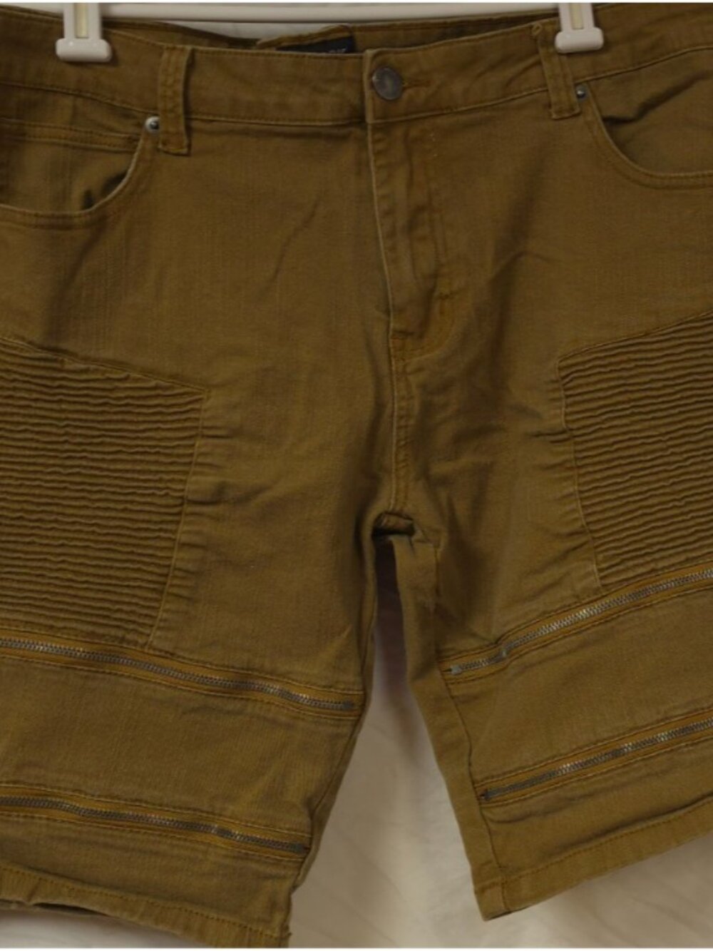 CJ Black Premium Mens 36X11 Brown Stretch Urban Cargo Zip Pocket Shorts